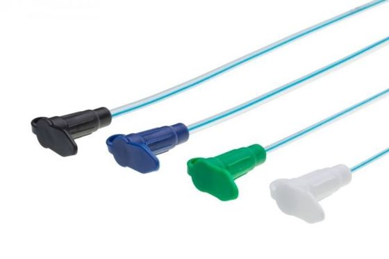 Tubo de alimentación médico del PVC 4-22FR tubo rectangular disponible con la marca multicolora
